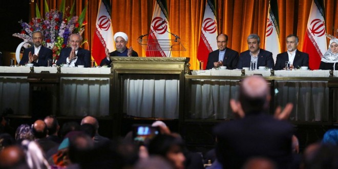 دکتر روحانی : سرمایه گذاران ایرانی برای مشارکت در پروژه ها اولویت دارند